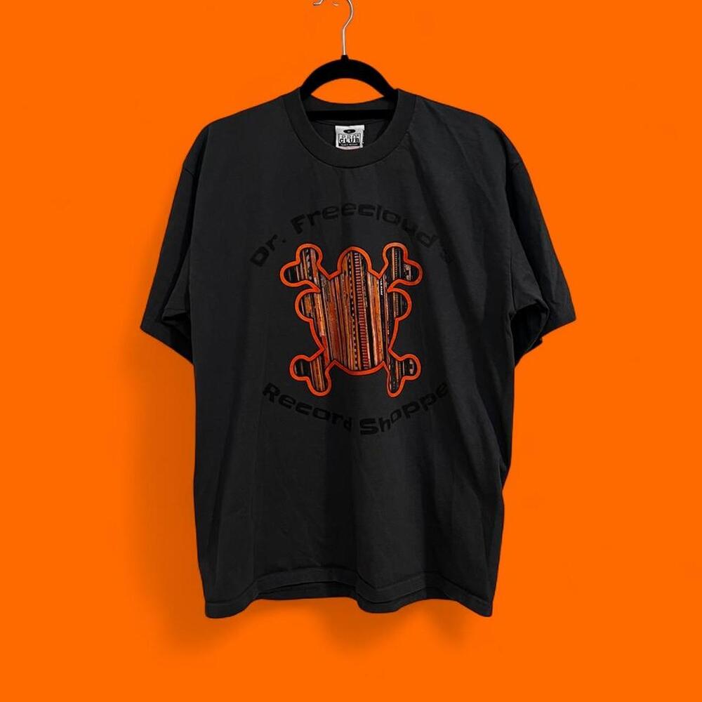Vintage Dr. Freecloud's Record Shoppe black cotton t-shirt with orange graphic o